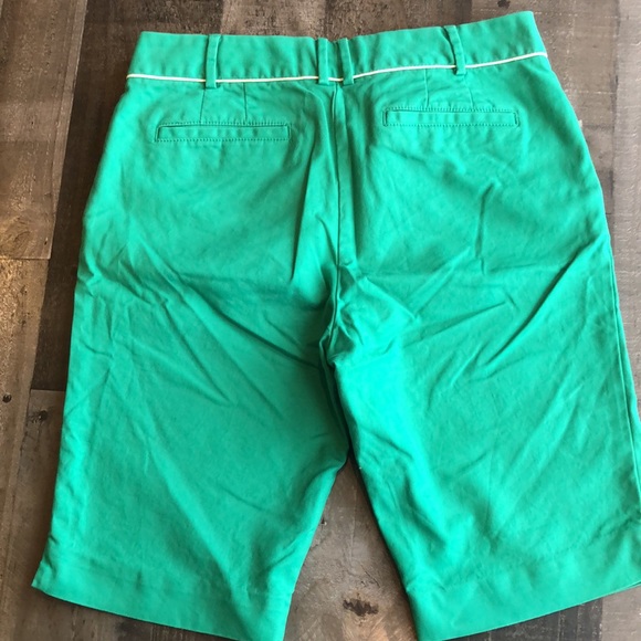Anthropologie spring green Bermuda short - Picture 9 of 11